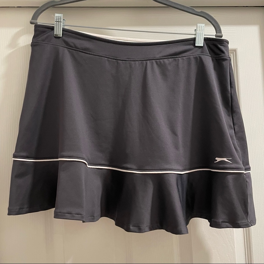 Slazenger Skort size Large EUC